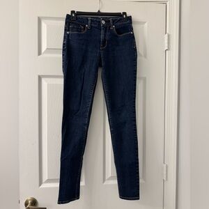 American Eagle Hi Rise Skinny Jeans!